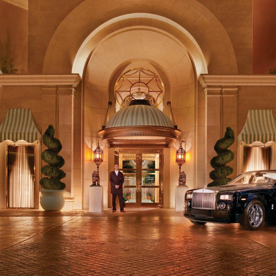 10 Most Luxurious Hotels in Las Vegas