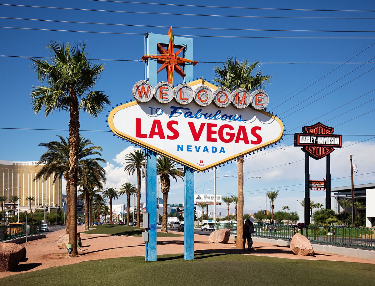 Las Vegas mayor Carolyn Goodman confident Raiders will relocate